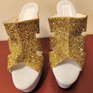 Karo’s Shoes white platform with Gold Glitter, Size 9, New Old Stock, Vintage